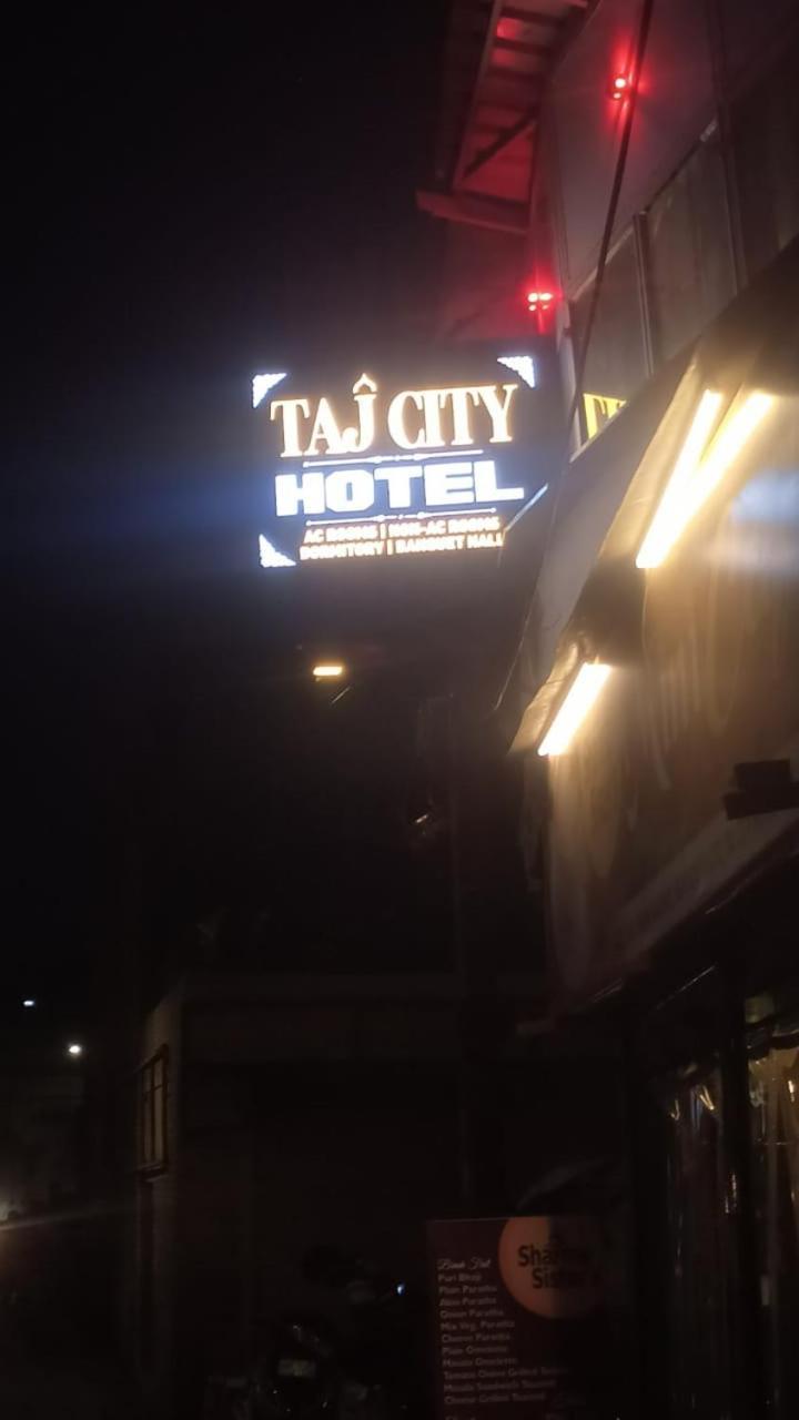 Taj City Hotel Agra  Kültér fotó